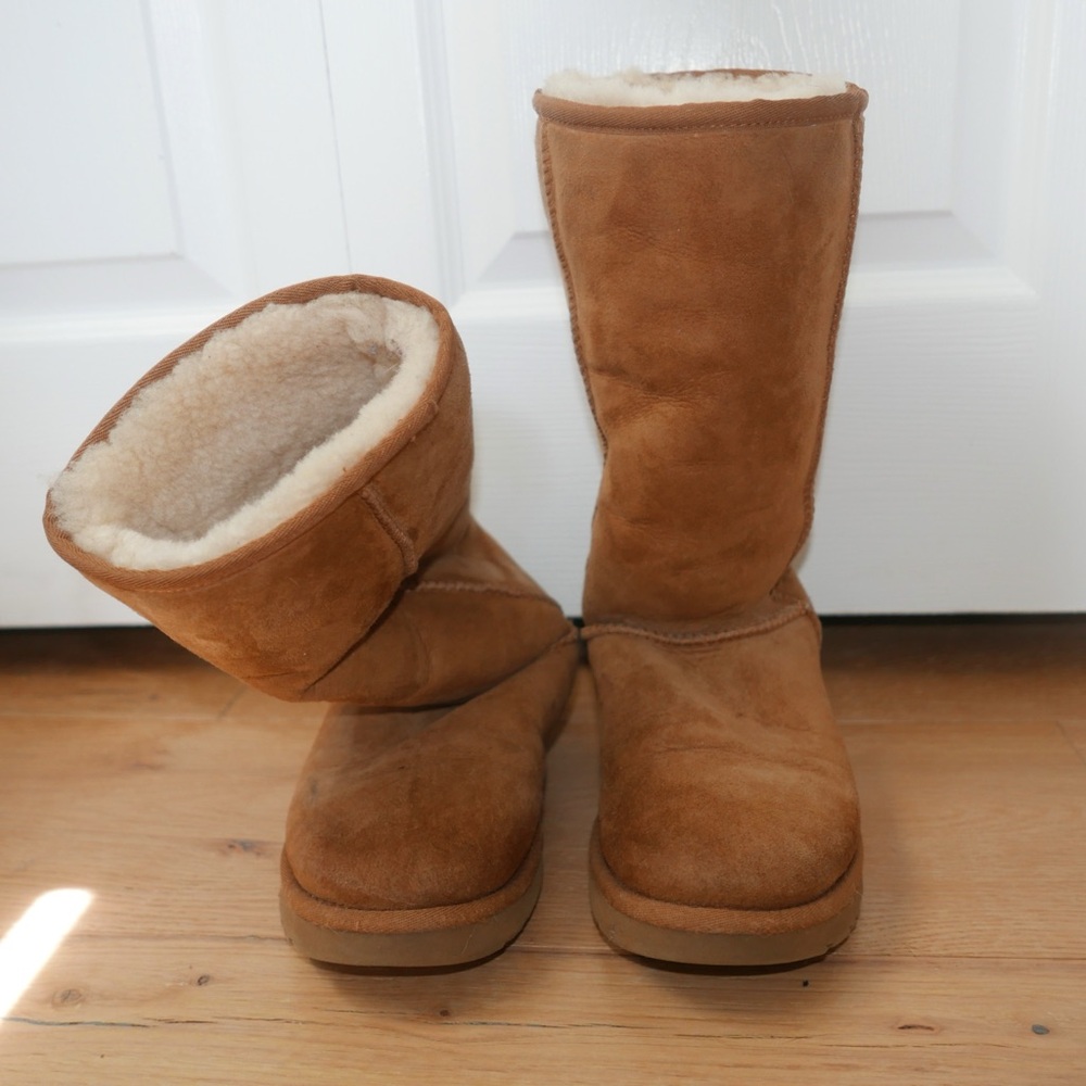 UGG Classic Tall II Boots Chestnut
